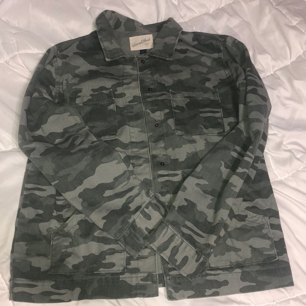 Universal Thread Camo Jacket - Picture 3 of 7